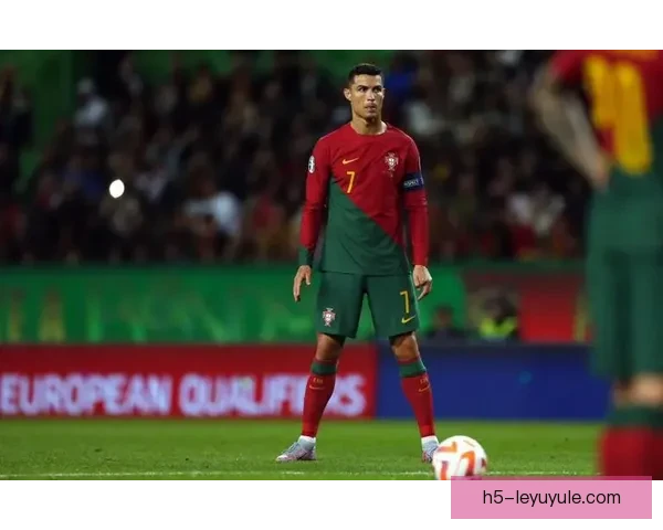 C罗伤缺四周 或无缘3月国家队热身赛